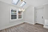 233 Hearthstone Manor Ln - Photo 14