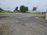 2104 Ruth St - Photo 11