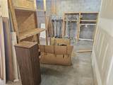 2104 Ruth St - Photo 43