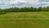 1033 Veterans Dr - Photo 12