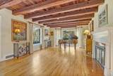 998 Dickinson Ln - Photo 13