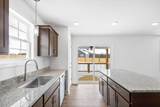 77 Woodland Springs - Photo 13
