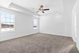 77 Woodland Springs - Photo 18