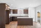 77 Woodland Springs - Photo 9