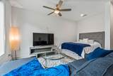 1041 E Trinity Ln - Photo 18