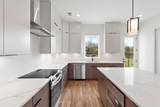 1016 W Trinity Ln - Photo 11