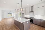 1016 W Trinity Ln - Photo 6