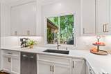109 Blossom Ct - Photo 17