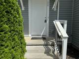 748 Pippin Dr - Photo 2