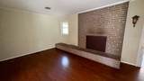 1002 Whitehall Dr - Photo 4