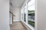 428 E Trinity Ln - Photo 8