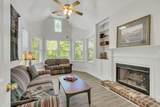 111 Chestnut St - Photo 39