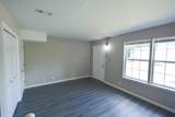 939 Kingsbury Dr - Photo 5