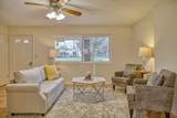 956 Shannon Dr - Photo 8