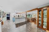 2115 Rock Springs Rd - Photo 18