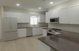 220 College Street - Photo 13