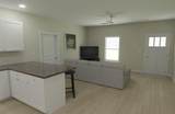 220 College Street - Photo 14