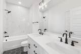 411 Drakes Way - Photo 14