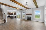 1072 Cherry Blossom Ln - Photo 5