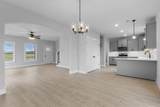 1076 Cherry Blossom Ln - Photo 10