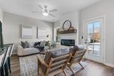 311 S Walnut St - Photo 4