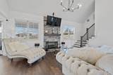 975 Luxborough Dr - Photo 11