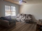 1017 Preston Dr - Photo 3