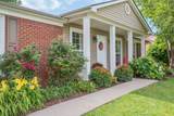 211 Westwind Dr - Photo 4