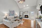 208 Deerfield Dr - Photo 5