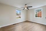 421 Wauford Dr - Photo 35
