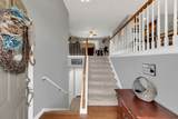 2077 Powell Dr - Photo 3