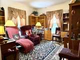 511 W 16th St - Photo 8