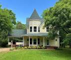 1067 Lakewood Dr - Photo 1