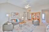 2237 Golden Oak Pl - Photo 9