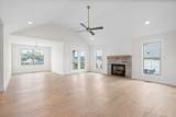 1605 Collins View Way - Photo 5