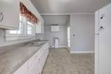 1504 Elliston St - Photo 9