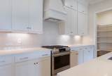 799 Saint Clair Ave - Photo 11
