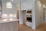799 Saint Clair Ave - Photo 17