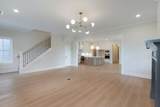 799 Saint Clair Ave - Photo 4