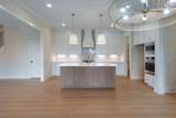 799 Saint Clair Ave - Photo 7