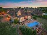 715 Farmington Dr - Photo 1