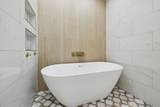 1004 Flannery Ct - Photo 44