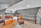 1043 W Greenwood Ave - Photo 66