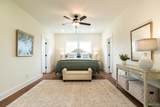 2112 E Hill Dr - Photo 17