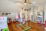 1044 Luton Way - Photo 38