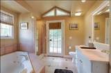 4517 Beacon Dr - Photo 6