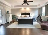 1130 Woodridge Place - Photo 43