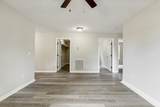 1212 Hollis Ln - Photo 14