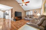 1633 Cedar Springs Cir - Photo 8