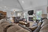 803 Carousel Ct - Photo 11